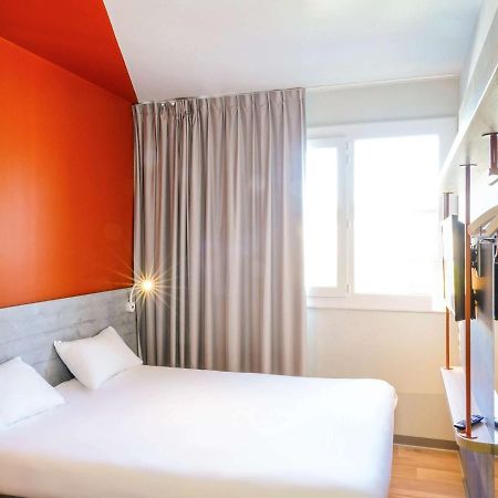 Ibis Budget Обена Экстерьер фото