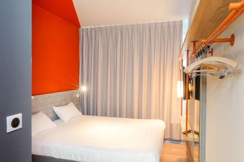 Ibis Budget Обена Экстерьер фото