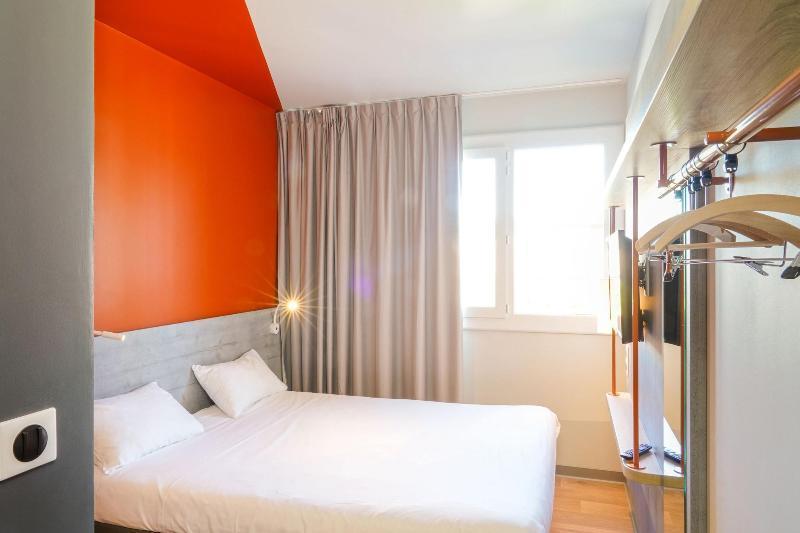 Ibis Budget Обена Экстерьер фото