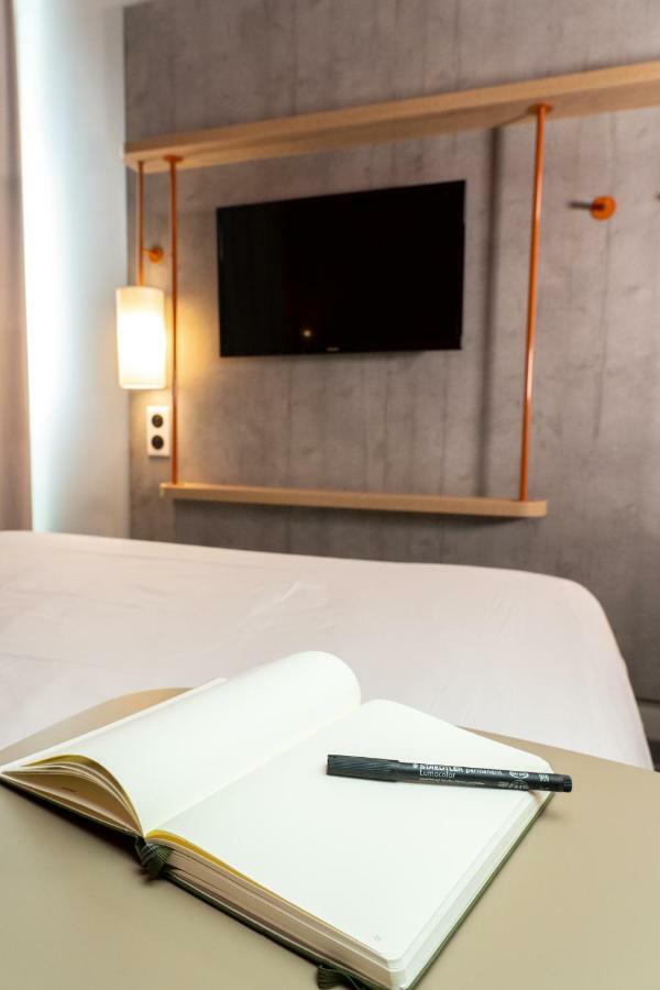 Ibis Budget Обена Экстерьер фото