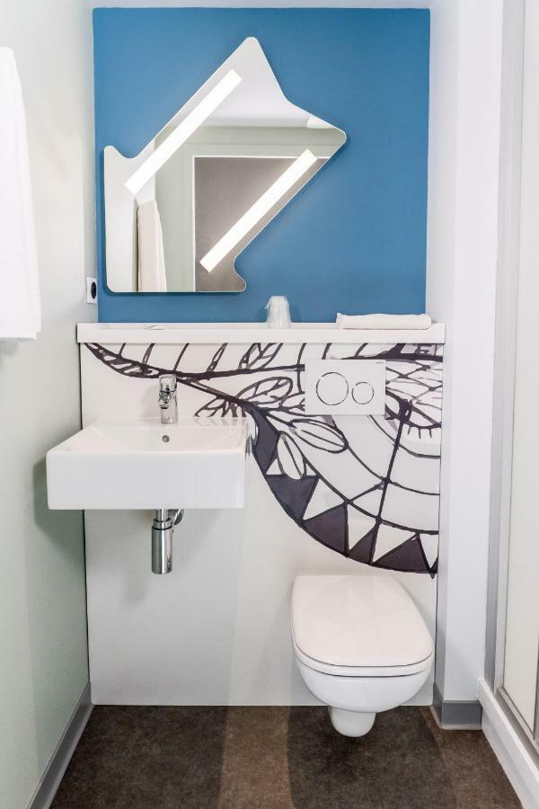 Ibis Budget Обена Экстерьер фото