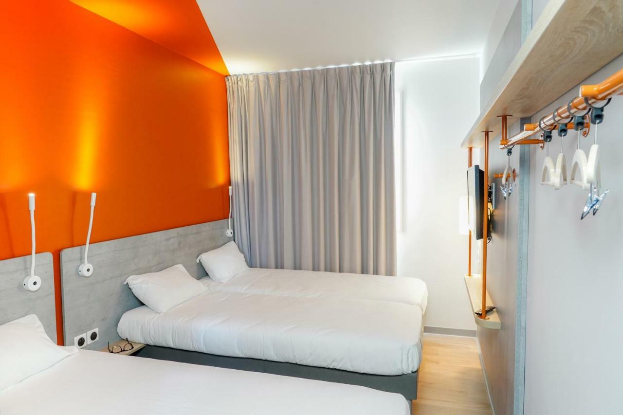 Ibis Budget Обена Экстерьер фото