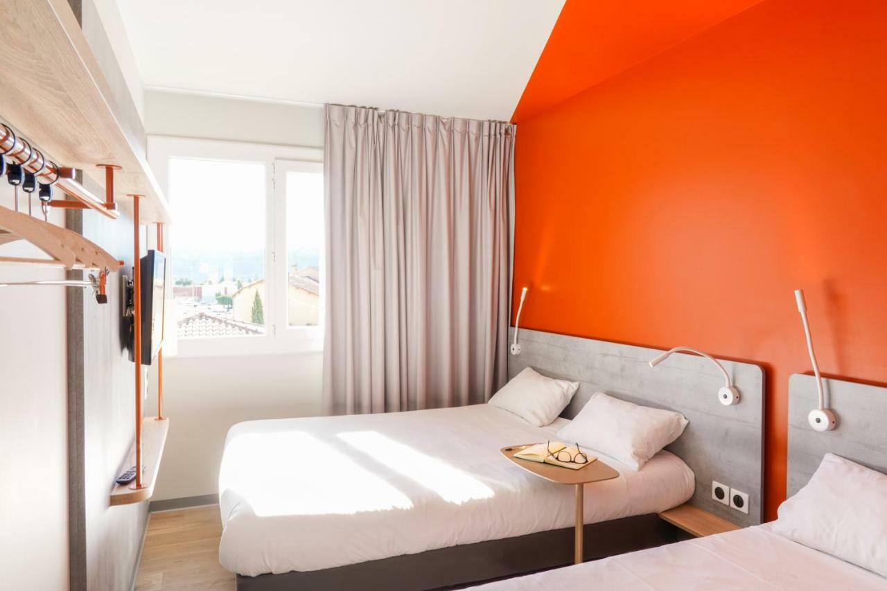 Ibis Budget Обена Экстерьер фото
